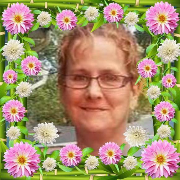 Meet your Posher, Valerie - Picture 2 of 2